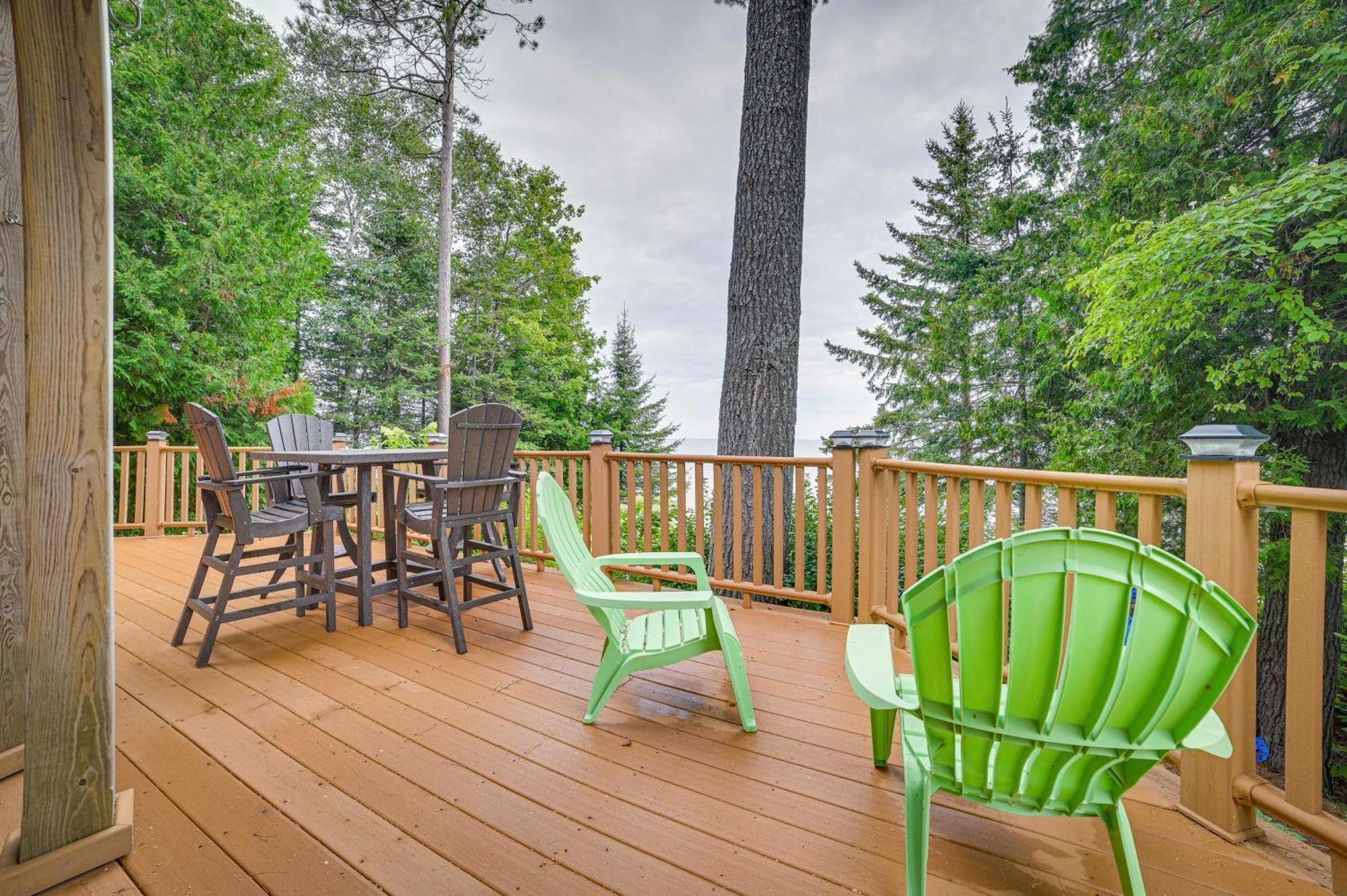 Waterfront Lake Huron Getaway With Private Beach! Rogers City Exterior foto