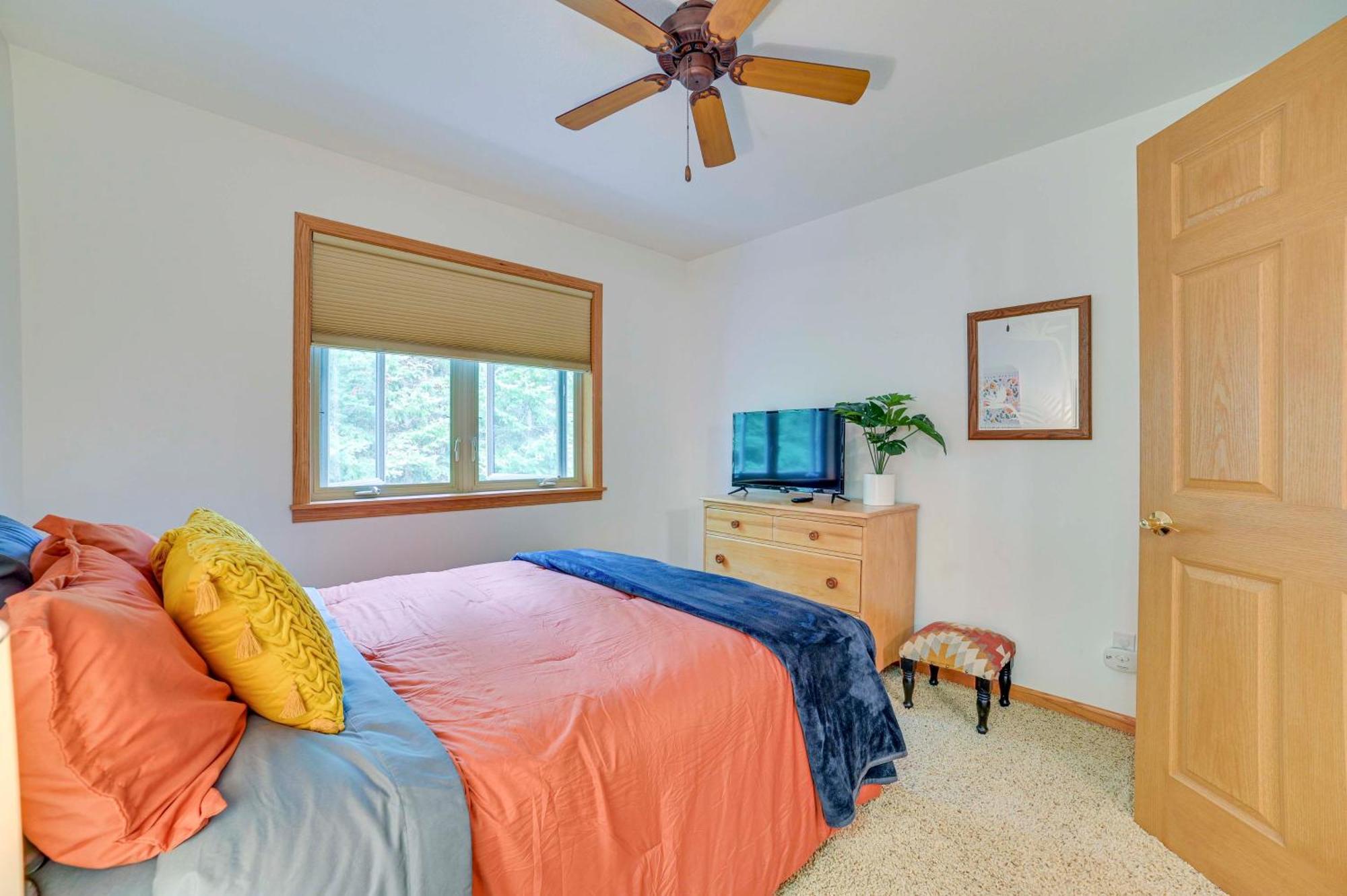 Waterfront Lake Huron Getaway With Private Beach! Rogers City Exterior foto