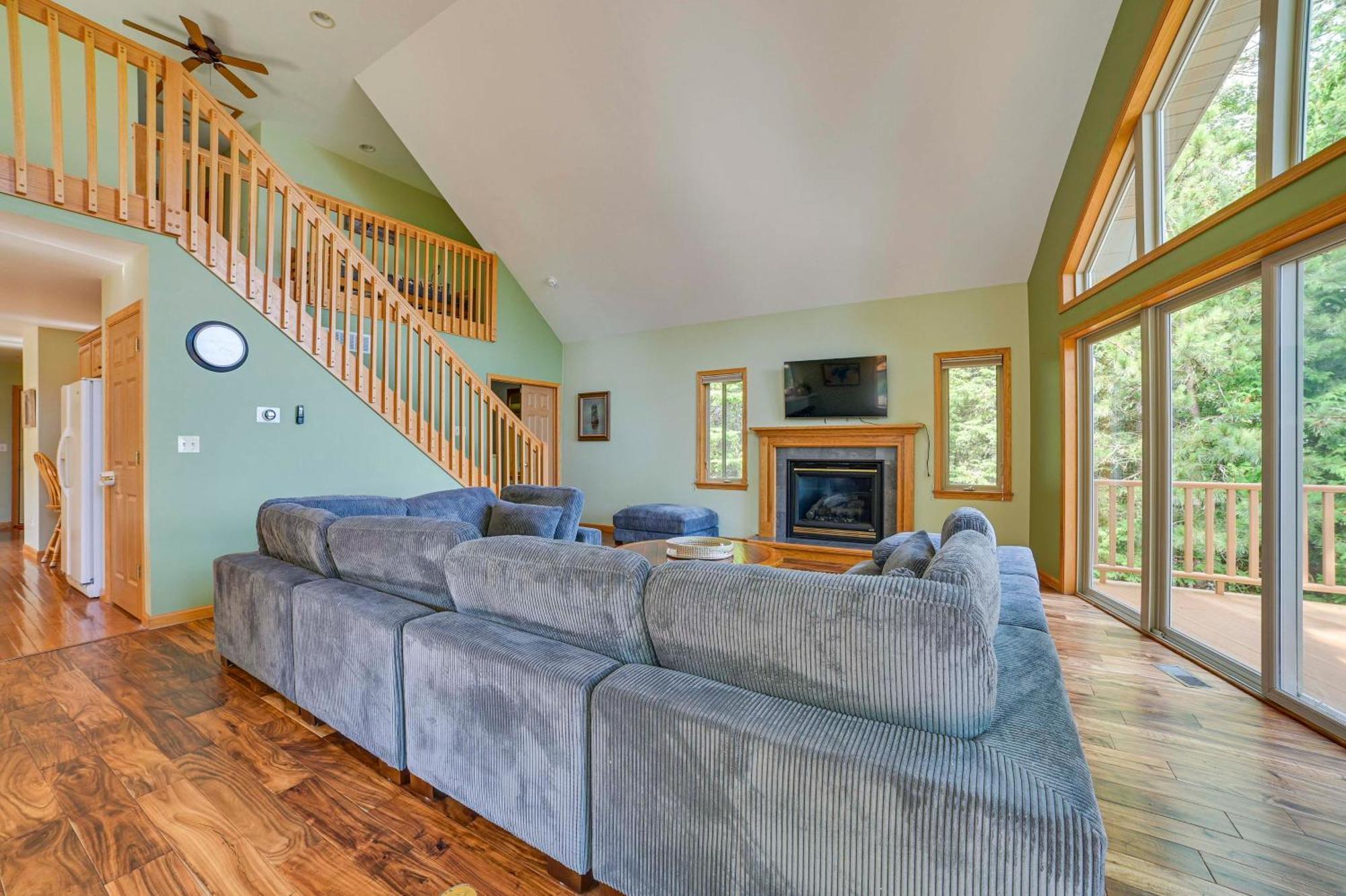 Waterfront Lake Huron Getaway With Private Beach! Rogers City Exterior foto